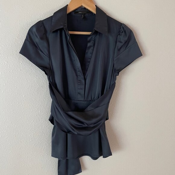 BCBGMaxazria‎ Blue Satin Like Sheen Short Sleeve Blouse Size Small - Picture 2 of 8